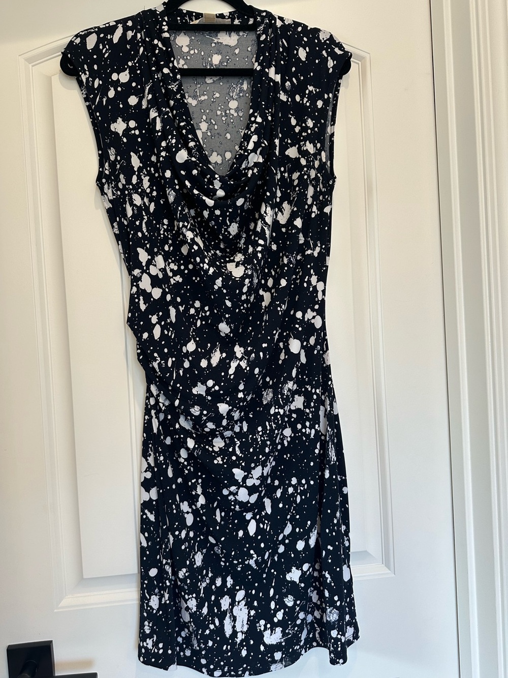 MICHAEL- Michael Kors Navy & White Cap Sleeve Rouched Cowl Neck Dress  Size-M